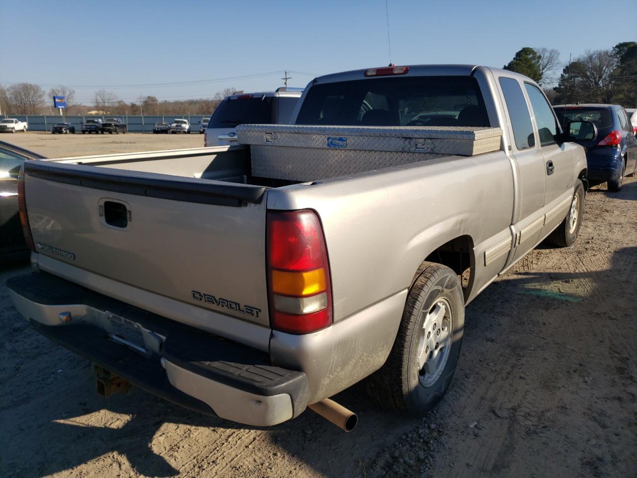 Photo 4 from auction – 1999 CHEVROLET SILVERADO with VIN 2GCEC19T5X1295966