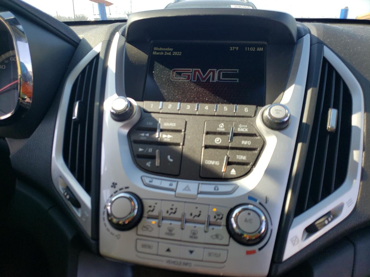 Photo 9 from auction – 2015 GMC TERRAIN SL with VIN 2GKALMEK0F6399705