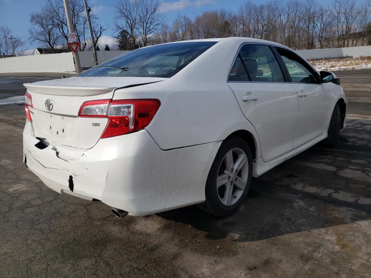 Zdjęcie 4 z aukcji – 2012 TOYOTA CAMRY BASE z VIN 4T1BF1FK7CU544283