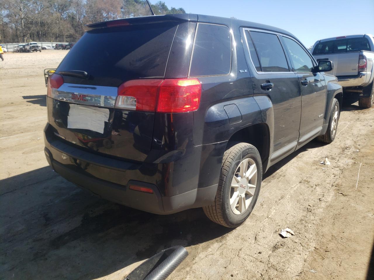 Photo 4 from auction – 2013 GMC TERRAIN SL with VIN 2GKALMEK6D6385823