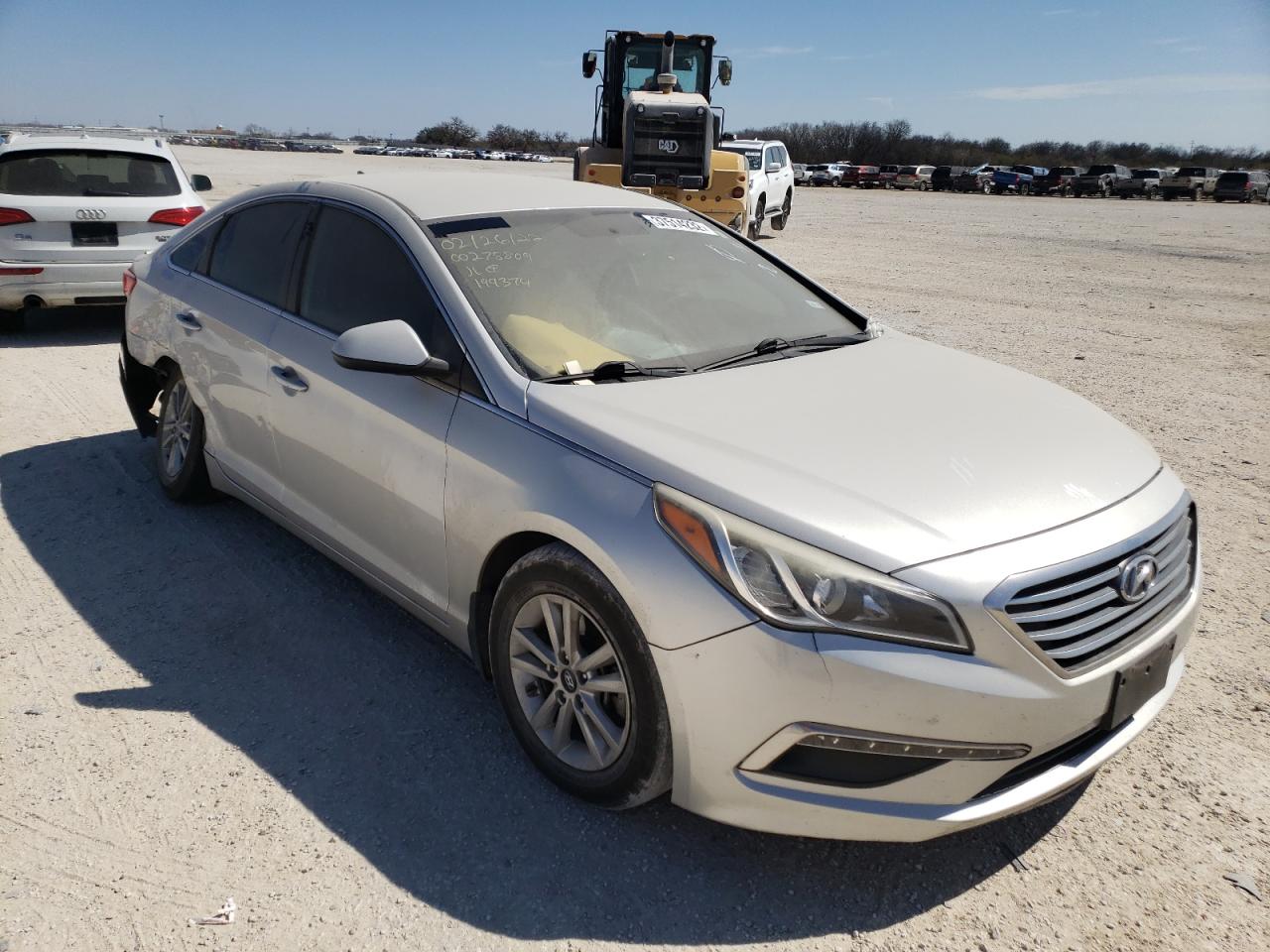 HYUNDAI SONATA SE 2015 with VIN 5NPE24AF5FH199374 - Photo from auction