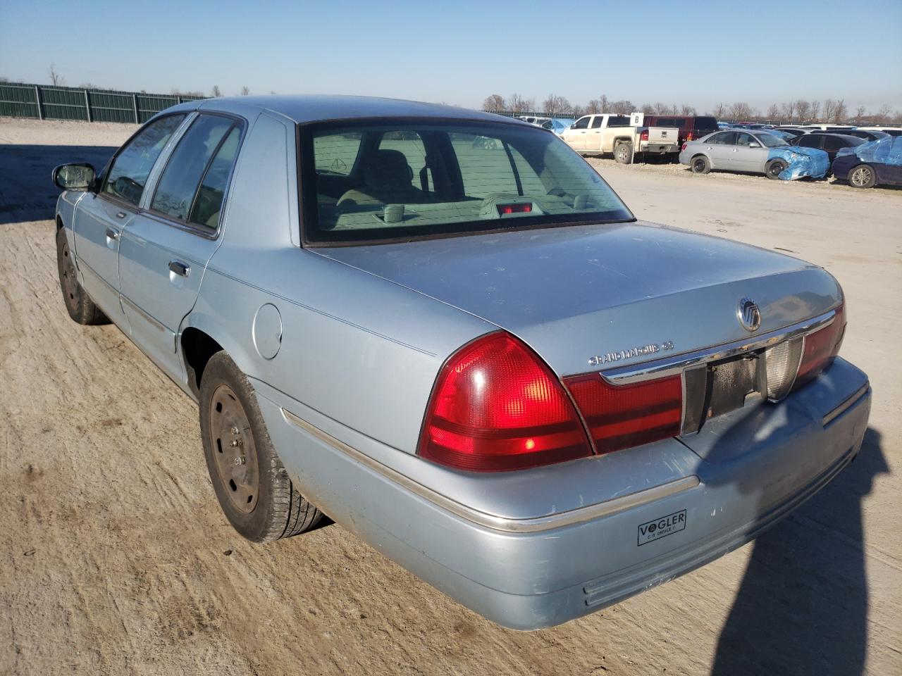 Photo 3 from auction – 2003 MERCURY GRAND MARQ with VIN 2MEFM74W73X664046