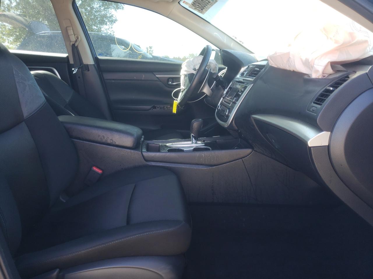 Photo 5 from auction – 2017 NISSAN ALTIMA 2.5 with VIN 1N4AL3AP8HC133775