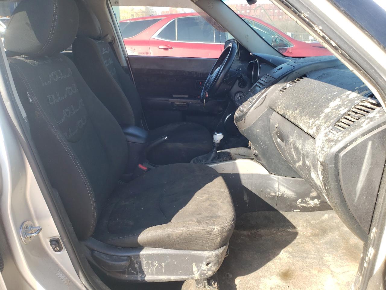 Photo 5 from auction – 2012 KIA SOUL + with VIN KNDJT2A66C7394853