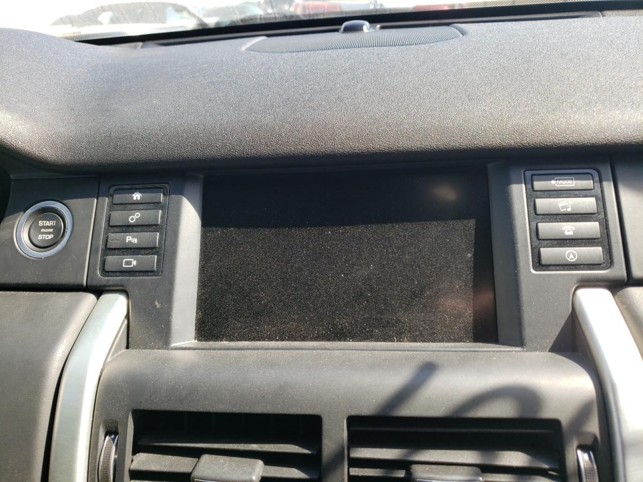 Photo 9 from auction – 2015 LAND ROVER DISCOVERY with VIN SALCT2BG8FH543190