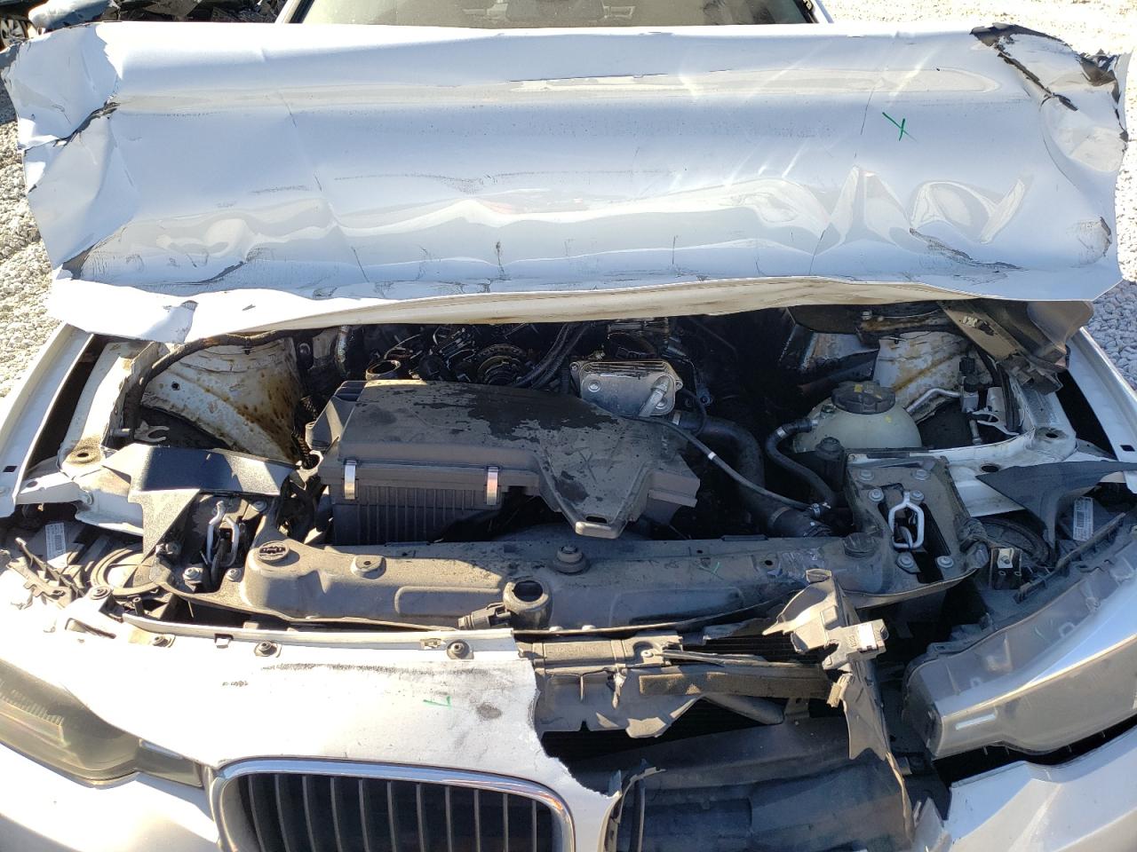 Photo 7 from auction – 2015 BMW 320 I with VIN WBA3B1G55FNT02049