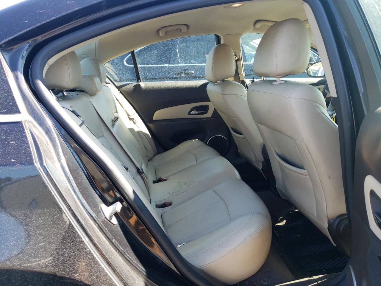 Photo 6 from auction – 2011 CHEVROLET CRUZE LT with VIN 1G1PG5S99B7288512