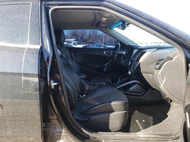 Photo 5 from auction – 2013 HYUNDAI VELOSTER with VIN KMHTC6AD8DU169699