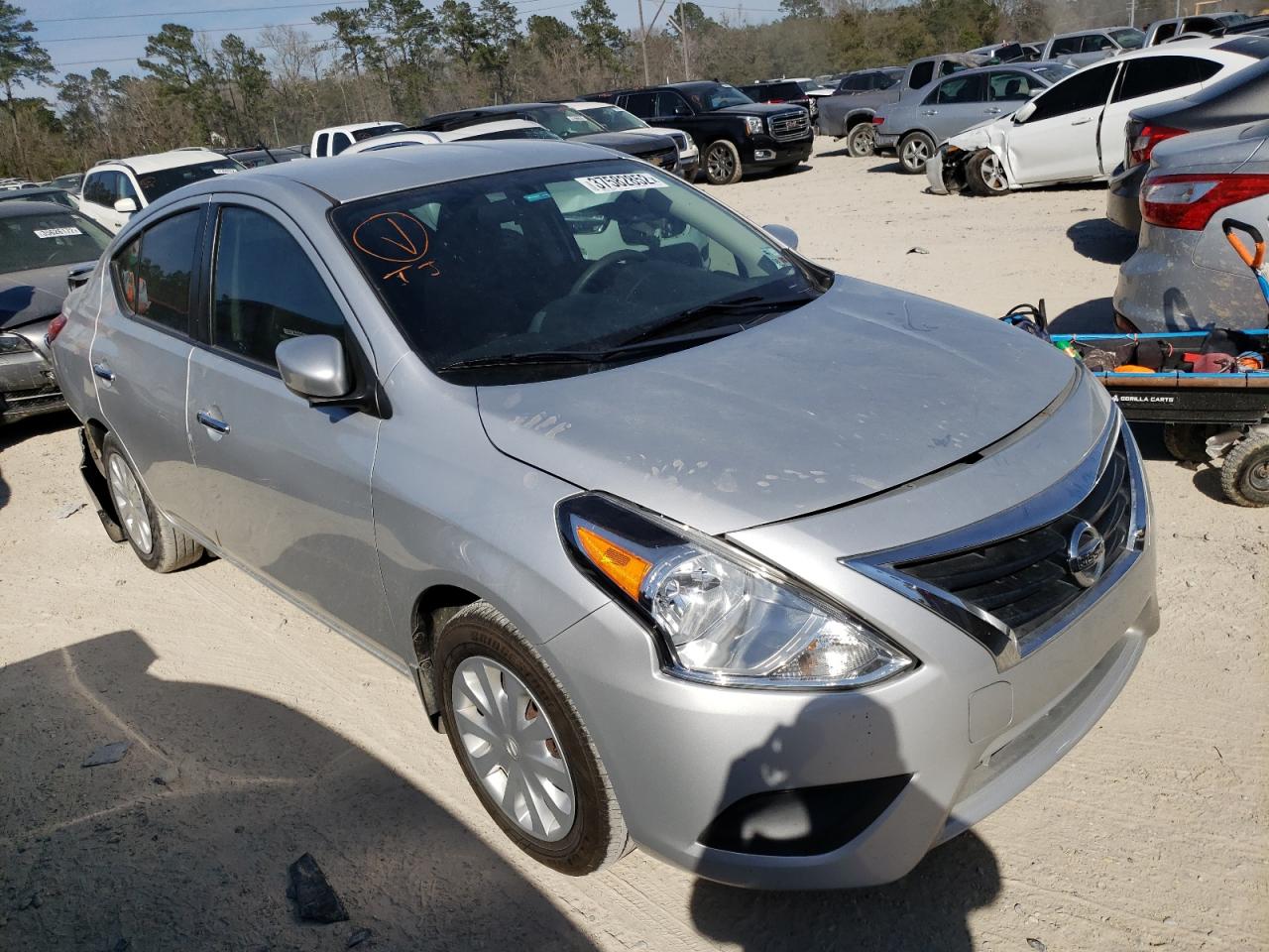 NISSAN VERSA S 2017 with VIN 3N1CN7APXHL896134 - Photo from auction