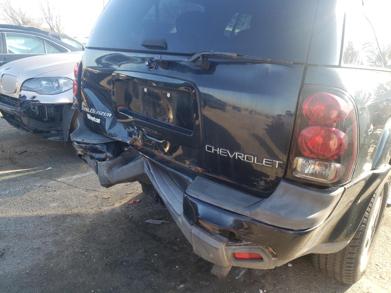 Photo 9 from auction – 2004 CHEVROLET TRAILBLAZE with VIN 1GNET16S846148726