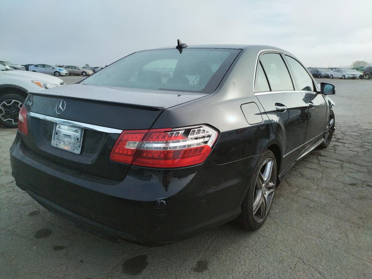Photo 4 from auction – 2013 MERCEDES-BENZ E 350 with VIN WDDHF5KB2DA689784