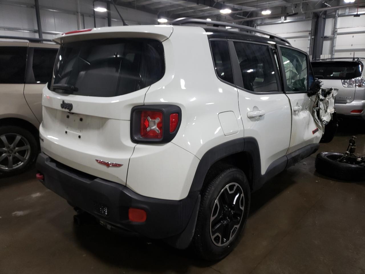 Photo 4 from auction – 2017 JEEP RENEGADE T with VIN ZACCJBCB8HPE72486