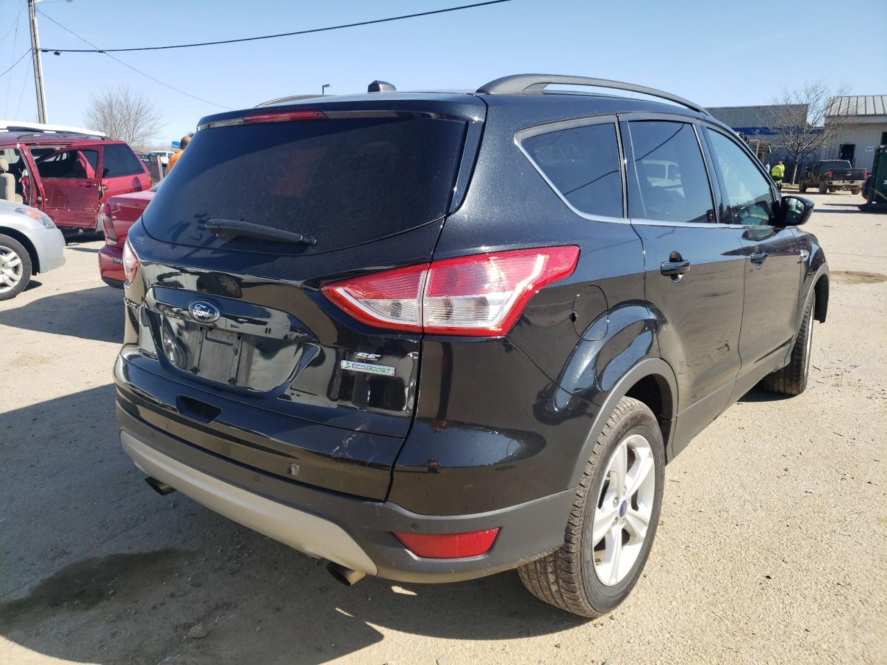 Photo 4 from auction – 2014 FORD ESCAPE SE with VIN 1FMCU0GX5EUC83947