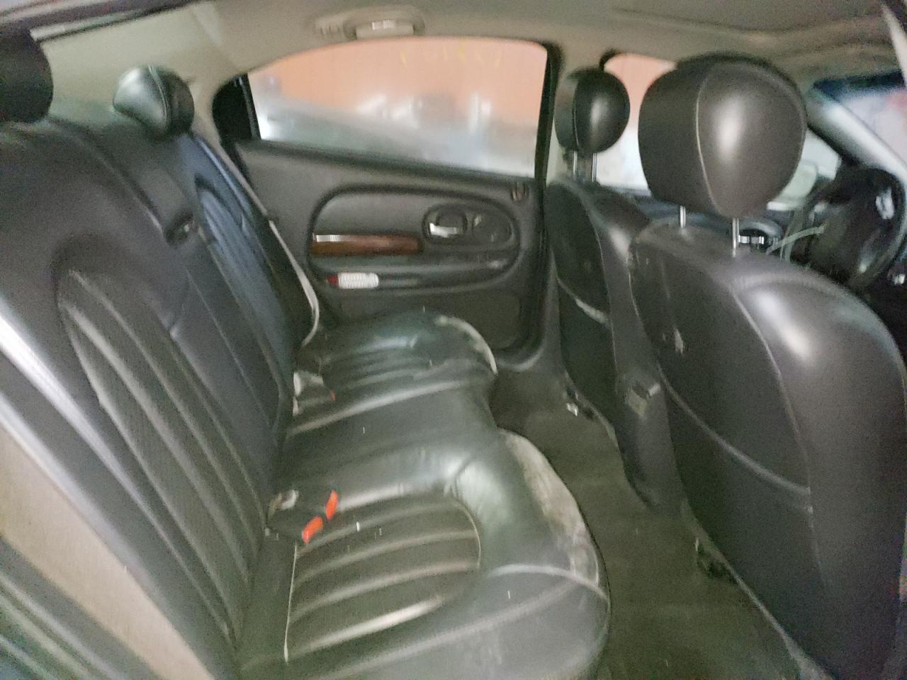 Photo 6 from auction – 2000 CHRYSLER 300M with VIN 2C3HE66G5YH377141