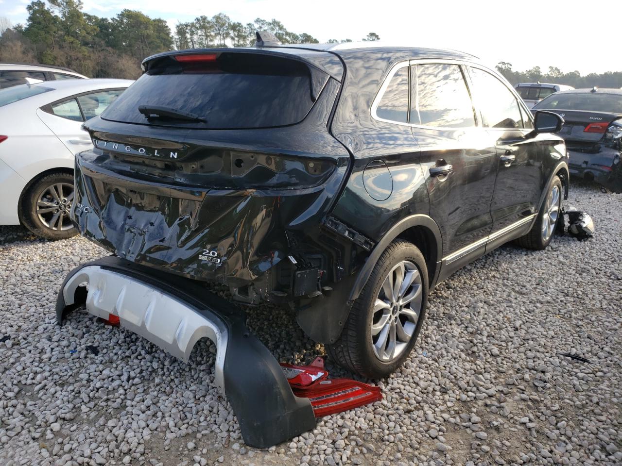 Photo 4 from auction – 2015 LINCOLN MKC with VIN 5LMCJ1A93FUJ07809