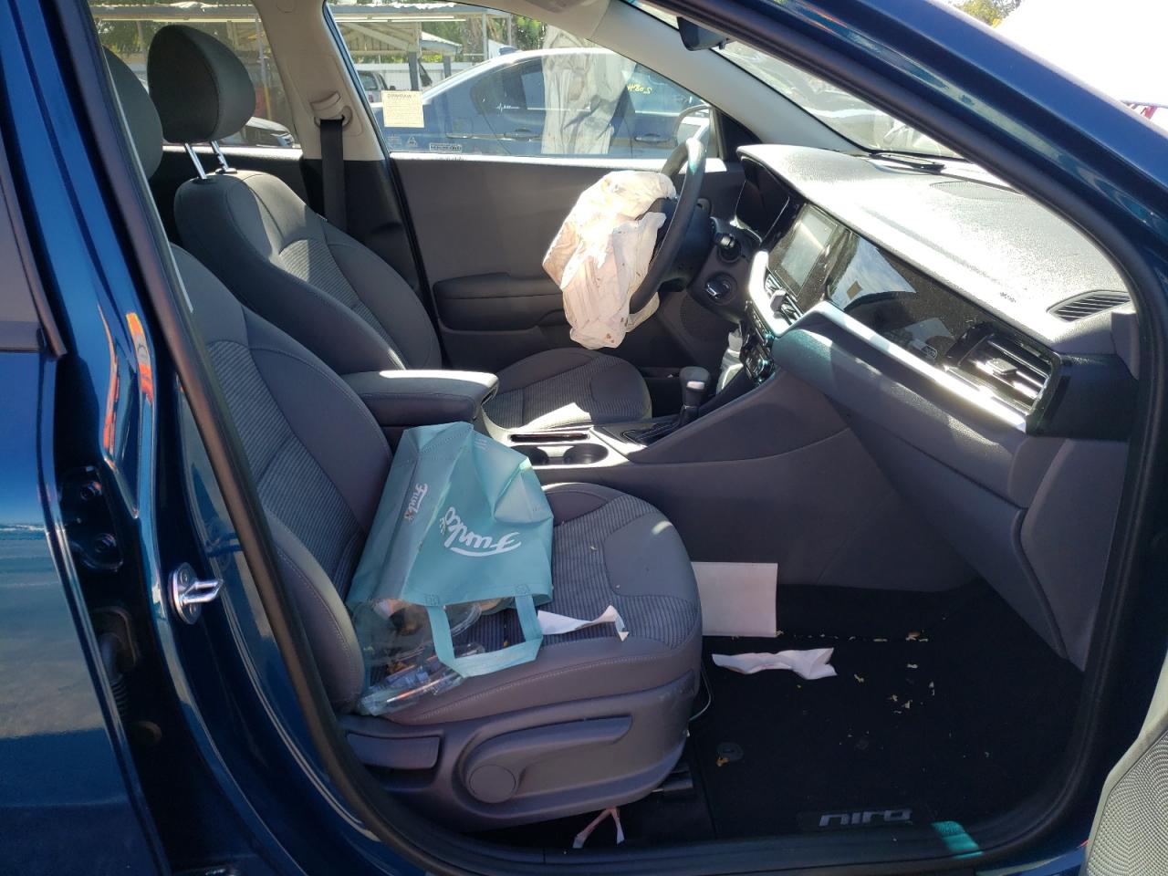 Photo 5 from auction – 2022 KIA NIRO LX with VIN KNDCB3LC5N5500485