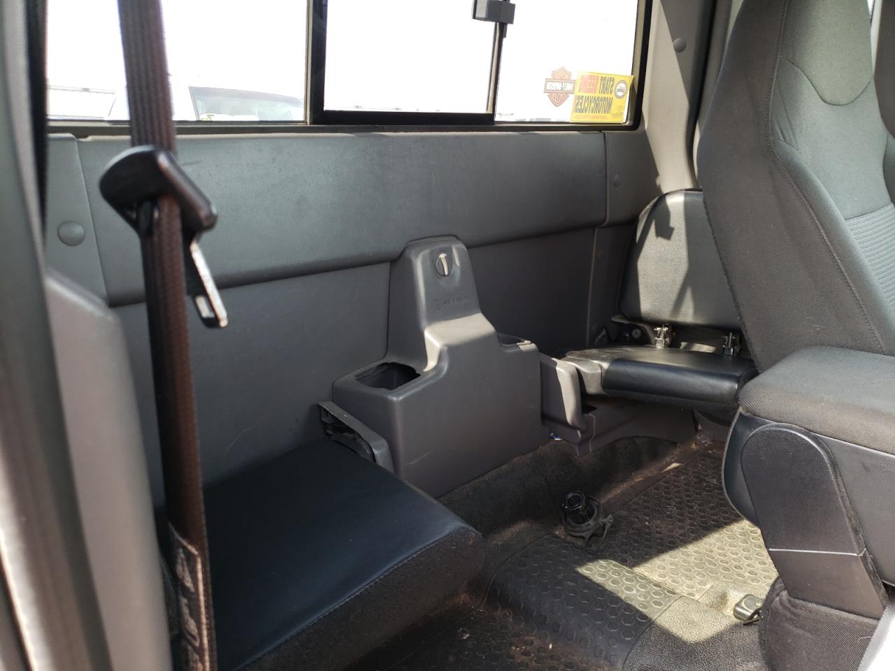 Photo 6 from auction – 2003 FORD RANGER SUP with VIN 1FTZR45E53TA03147