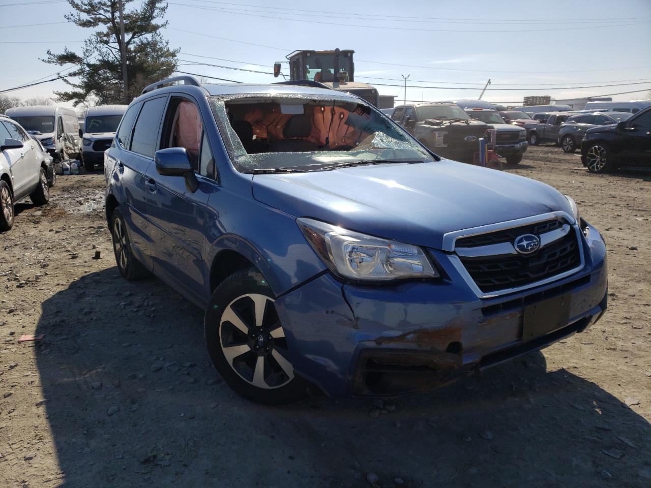 SUBARU FORESTER 2 2017 with VIN JF2SJAJC5HH414023 - Photo from auction