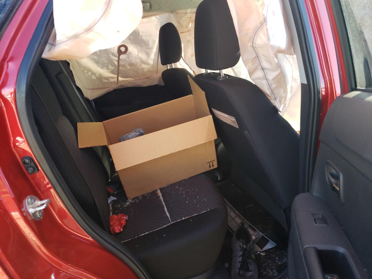 Photo 6 from auction – 2016 MITSUBISHI OUTLANDER with VIN JA4AP3AW7GZ036014