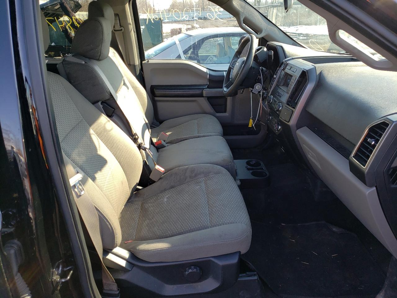 Photo 5 from auction – 2018 FORD F150 SUPER with VIN 1FTEW1EG2JFC30282