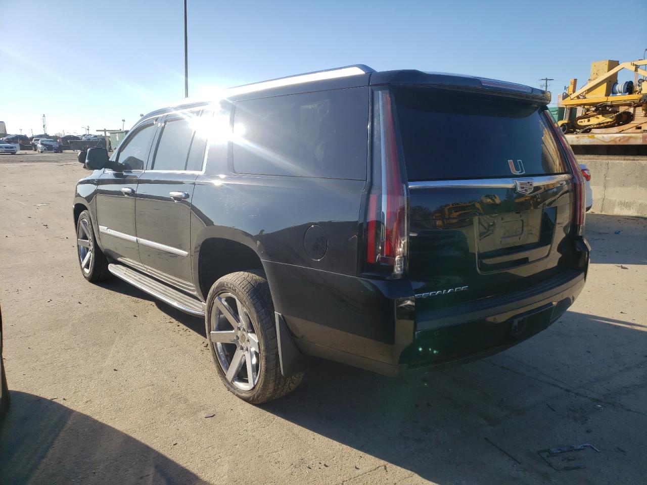 Photo 3 from auction – 2016 CADILLAC ESCALADE E with VIN 1GYS3HKJXGR294446