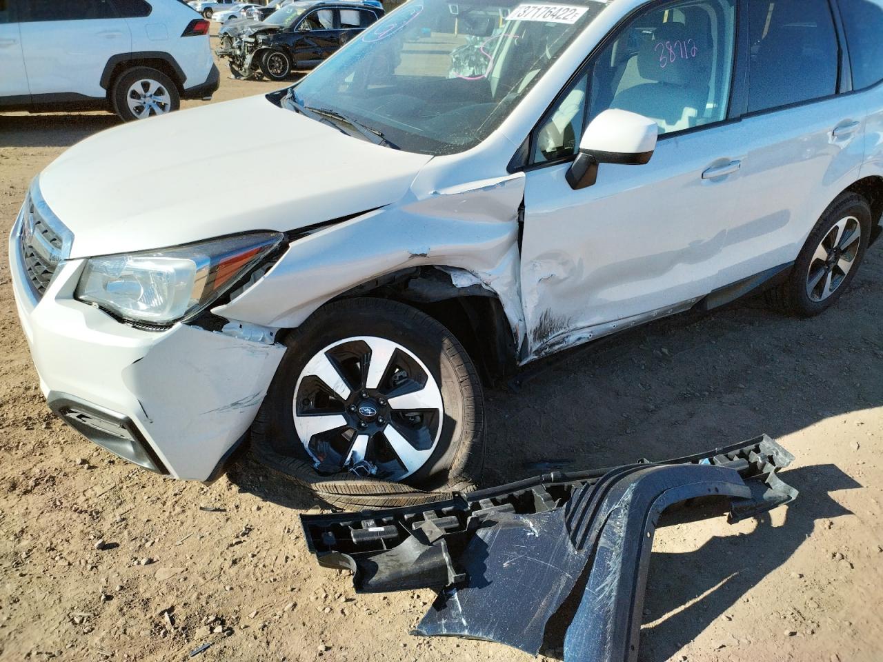 Photo 9 from auction – 2018 SUBARU FORESTER 2 with VIN JF2SJAGC4JH577923