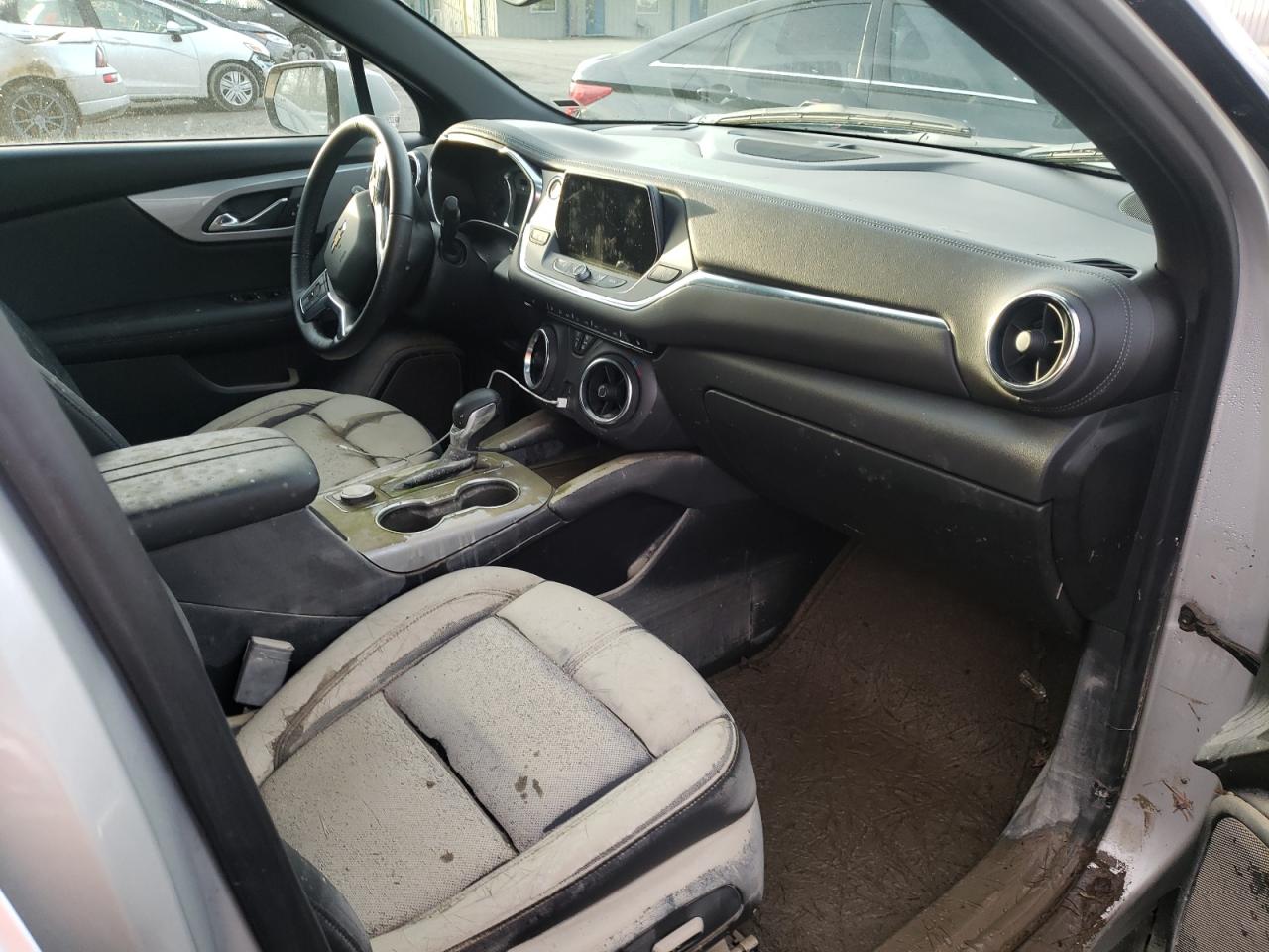 Photo 9 from auction – 2021 CHEVROLET BLAZER 3LT with VIN 3GNKBJRS1MS542114