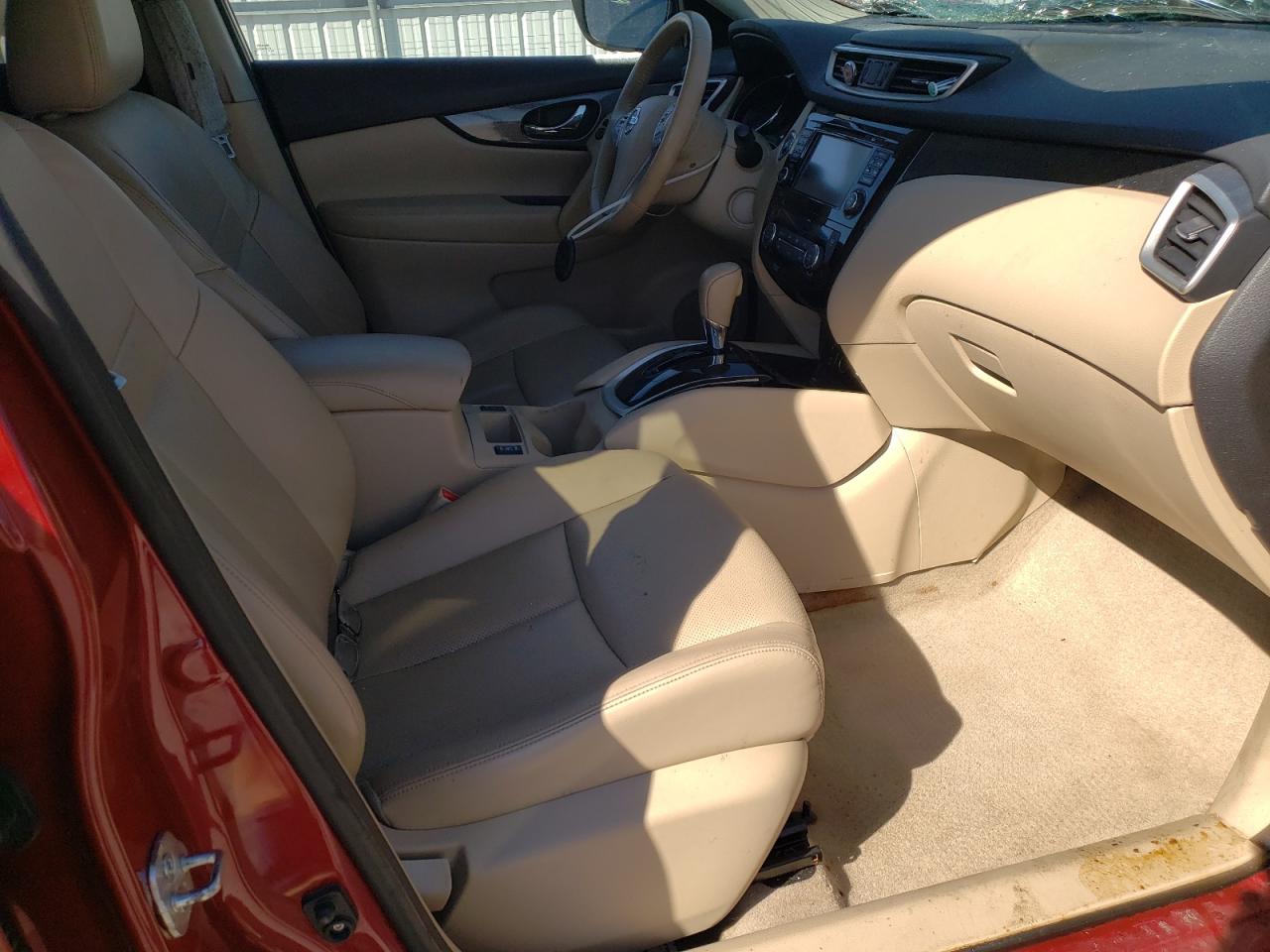 Photo 5 from auction – 2014 NISSAN ROGUE S with VIN 5N1AT2MTXEC790503
