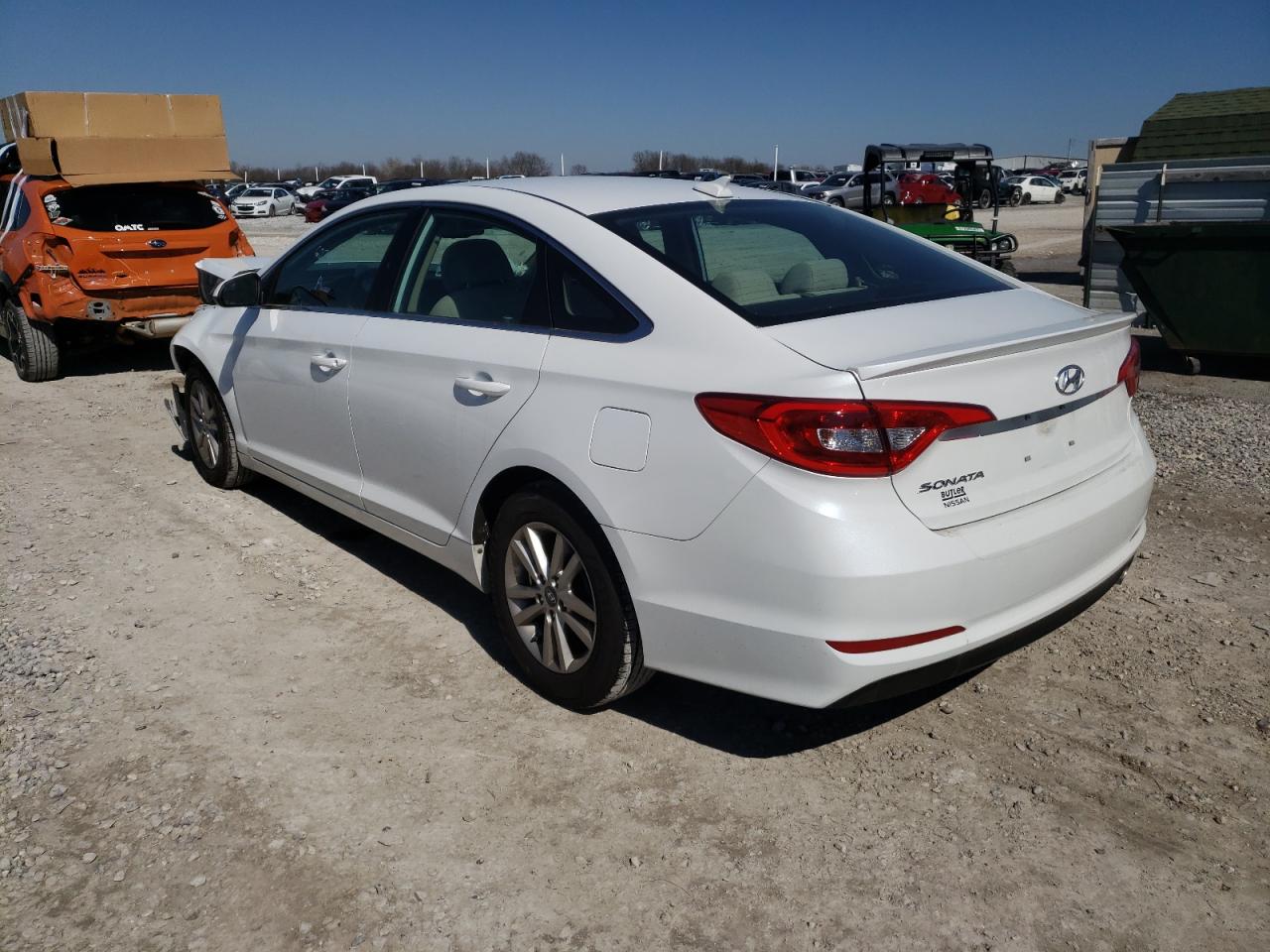 Photo 3 from auction – 2016 HYUNDAI SONATA SE with VIN 5NPE24AF3GH382466