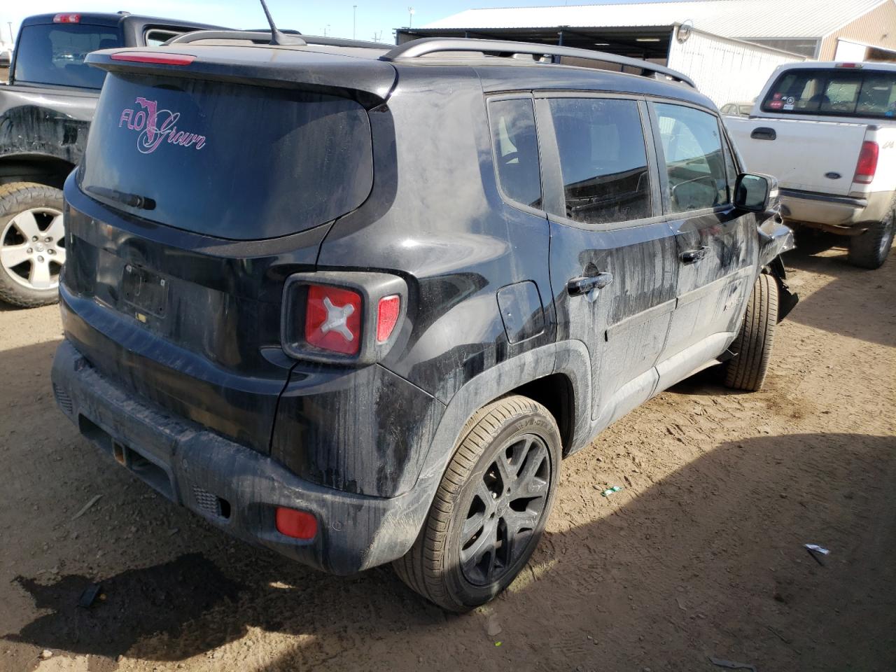 Photo 4 from auction – 2017 JEEP RENEGADE L with VIN ZACCJBBB8HPF60312