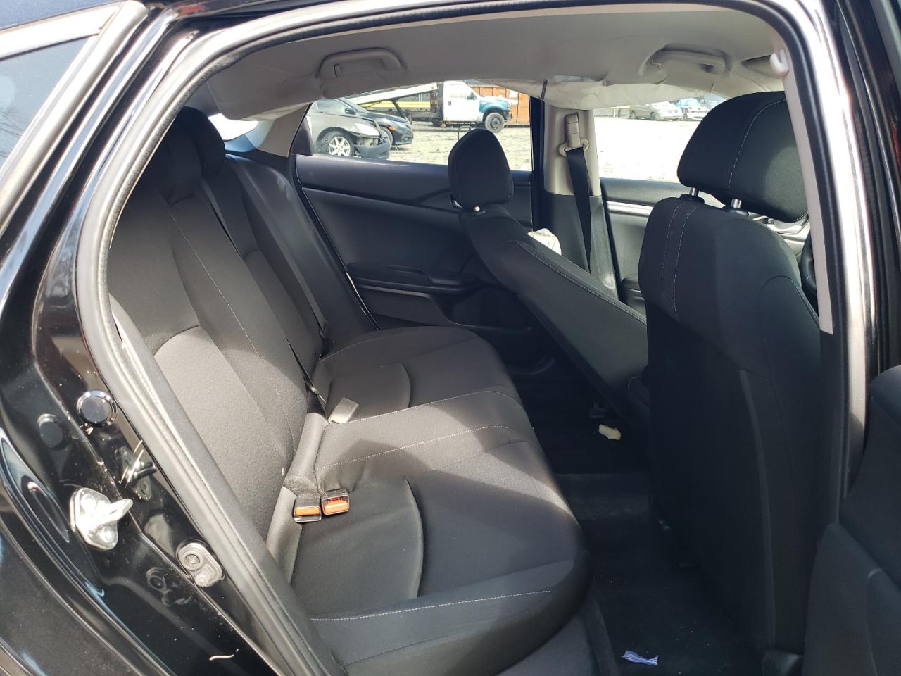 Photo 6 from auction – 2017 HONDA CIVIC LX with VIN 2HGFC2F51HH514206