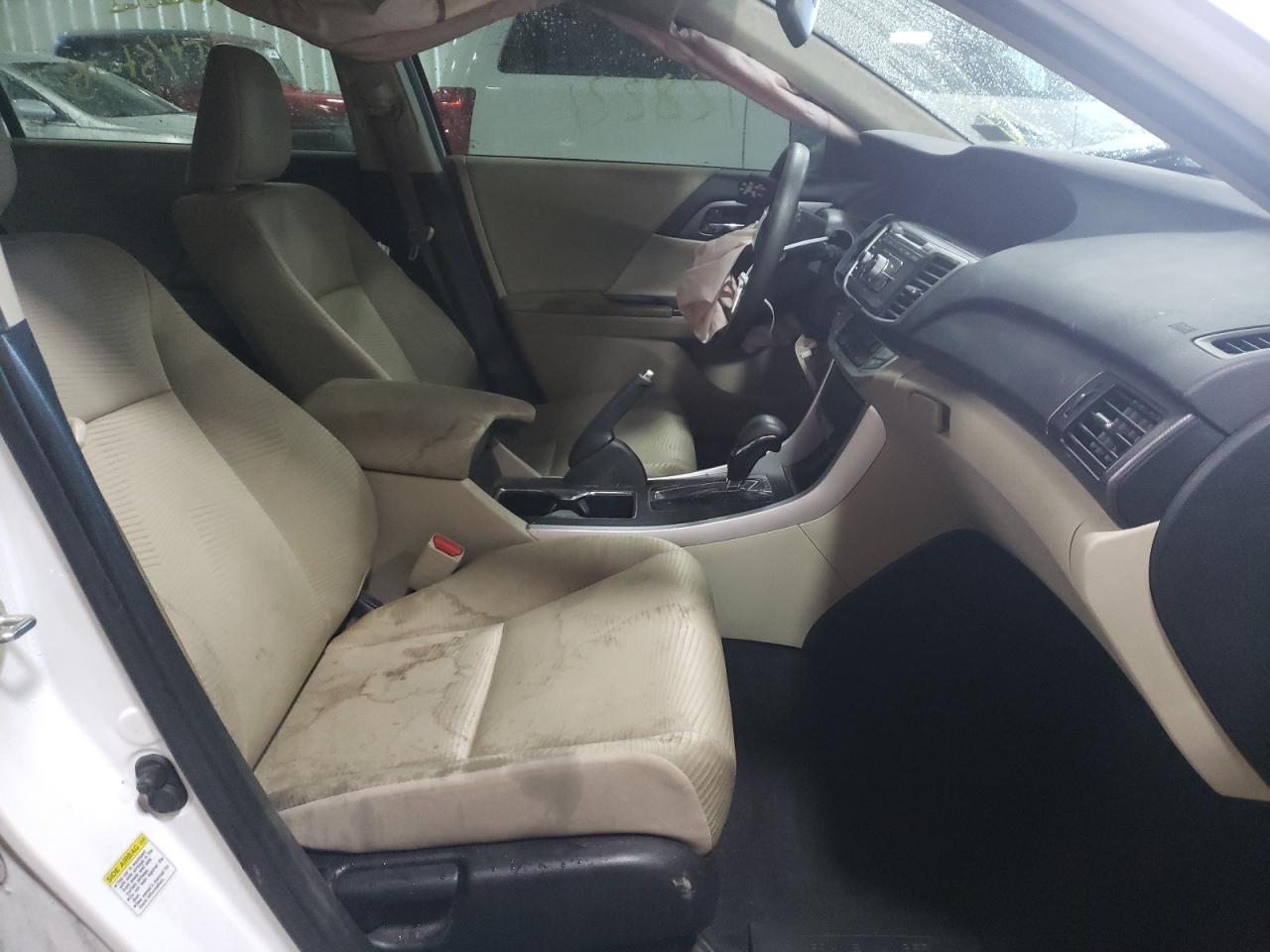 Photo 5 from auction – 2014 HONDA ACCORD LX with VIN 1HGCR2F3XEA075081