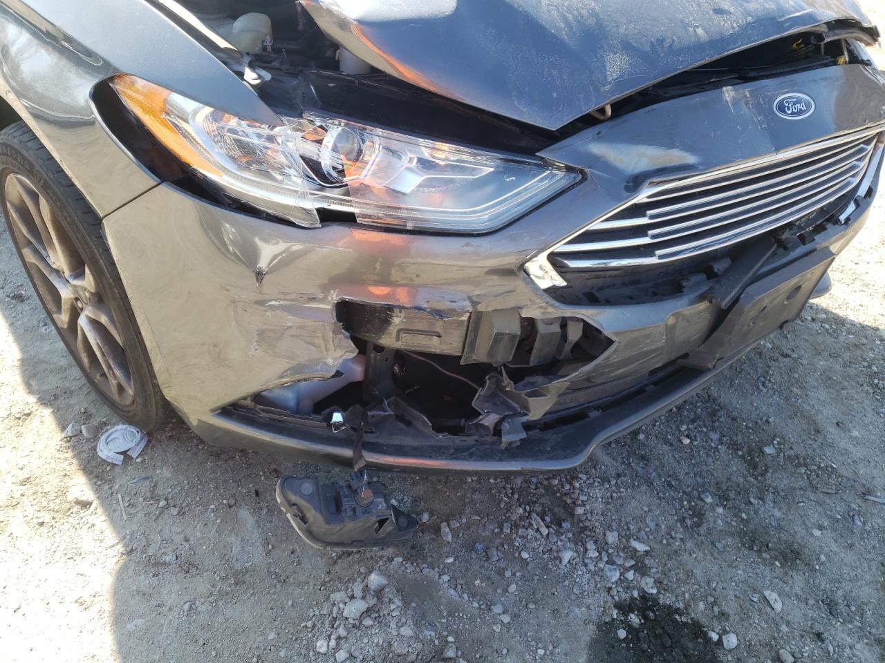 Photo 9 from auction – 2017 FORD FUSION SE with VIN 3FA6P0T90HR299863