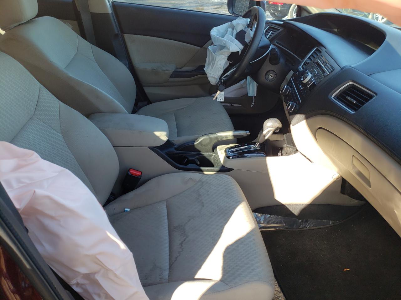 Photo 5 from auction – 2015 HONDA CIVIC LX with VIN 19XFB2F51FE200095