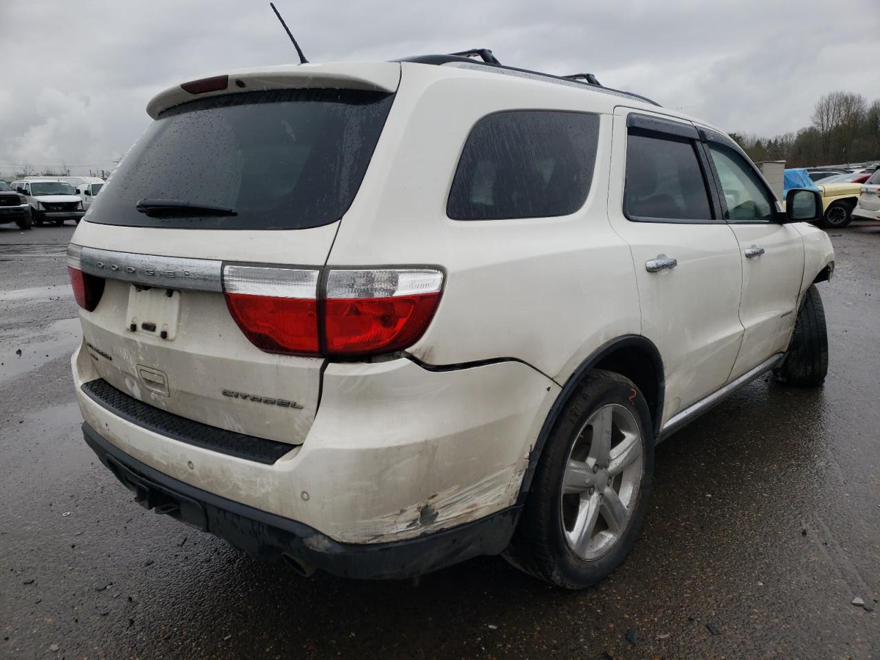 Photo 4 from auction – 2011 DODGE DURANGO with VIN 1D4SE5GT5BC743300