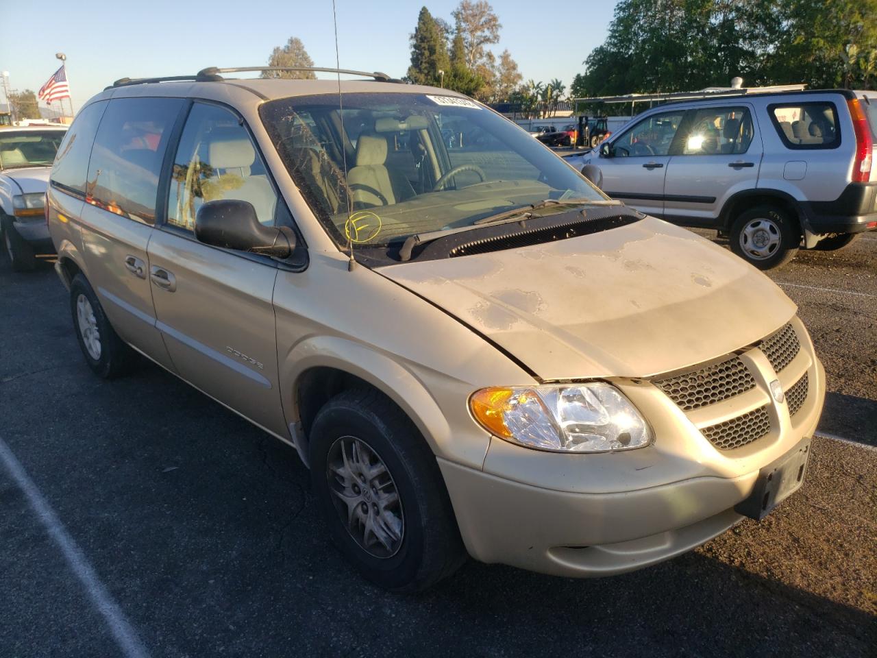 DODGE CARAVAN SP 2001 with VIN 1B4GP45371B155538 - Photo from auction