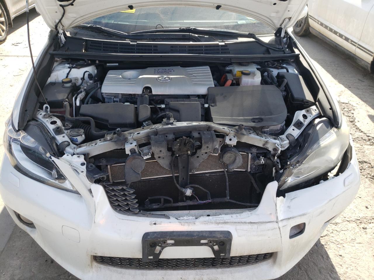 Photo 7 from auction – 2012 LEXUS CT 200 with VIN JTHKD5BH2C2062455