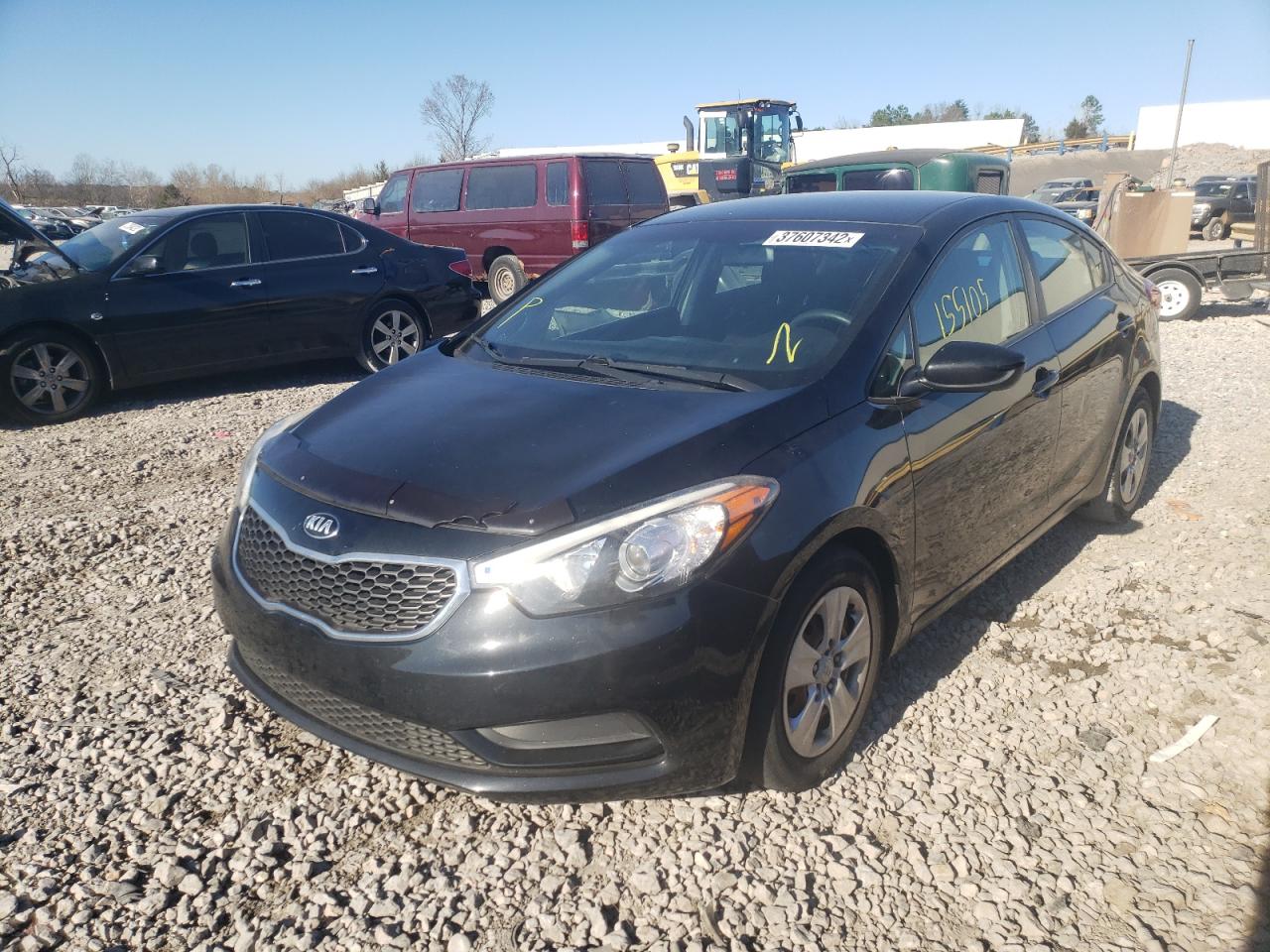 Photo 2 from auction – 2016 KIA FORTE LX with VIN KNAFK4A61G5504159