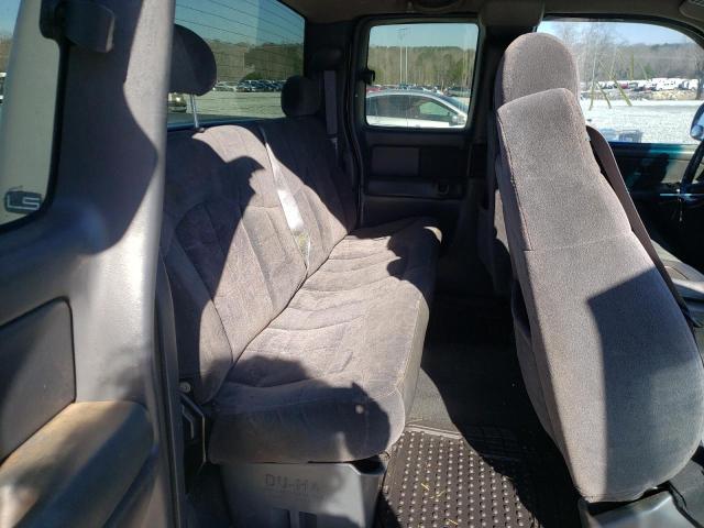 Photo 6 from auction – 2000 CHEVROLET SILVERADO with VIN 2GCEK19T8Y1365061