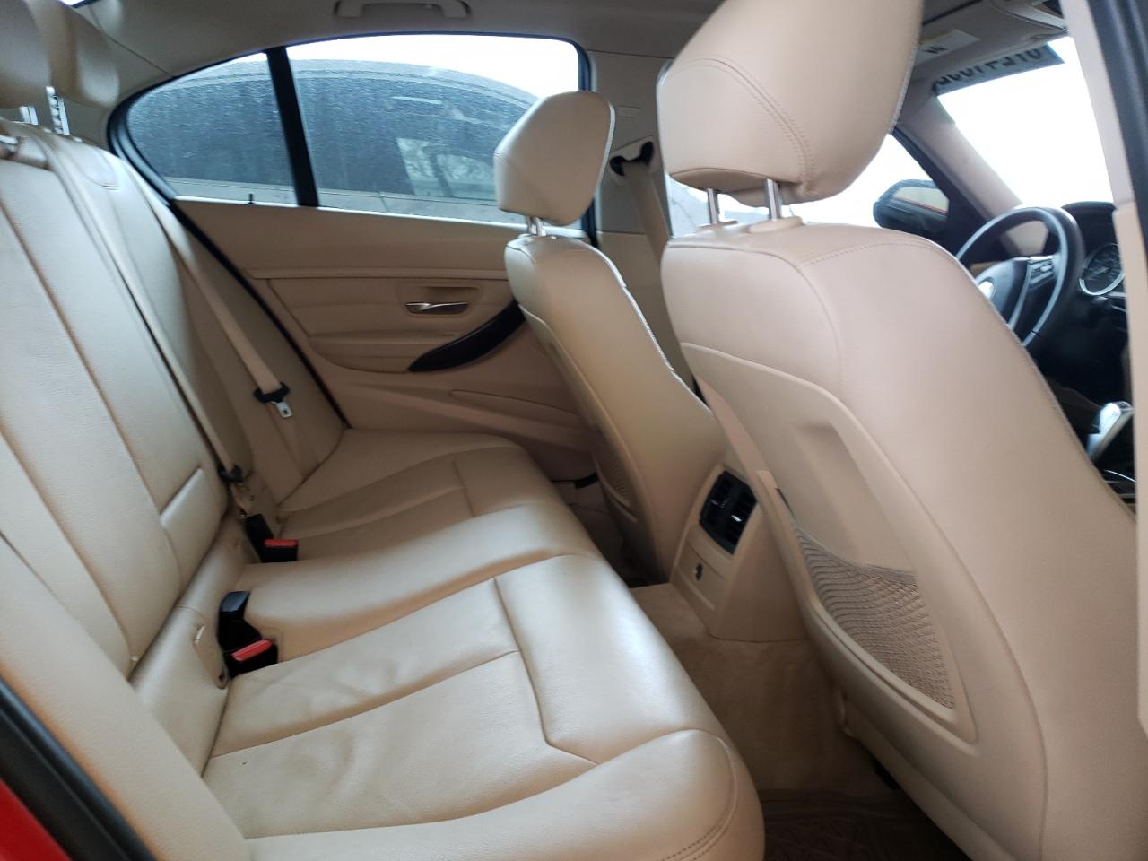 Photo 6 from auction – 2014 BMW 328 I with VIN WBA3A5G52ENP31688