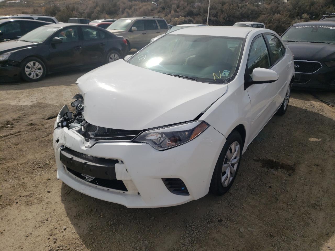 صورة رقم 2 من المزاد - 2015 TOYOTA COROLLA L مع VIN 5YFBURHE2FP299832