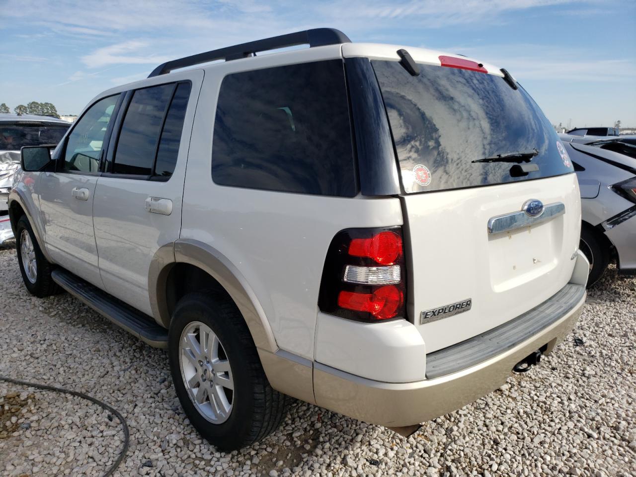 Photo 3 from auction – 2009 FORD EXPLORER E with VIN 1FMEU74E69UA09831