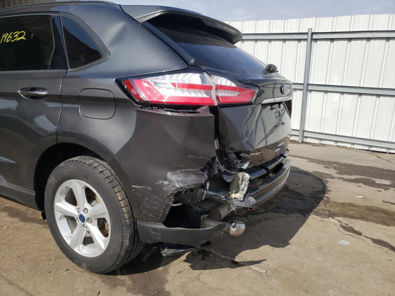 Photo 9 from auction – 2020 FORD EDGE SE with VIN 2FMPK4G95LBA86909