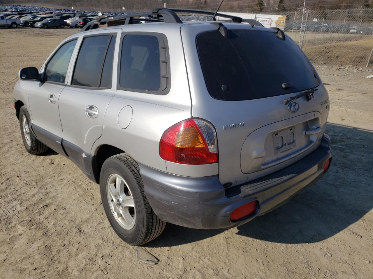 Photo 3 from auction – 2004 HYUNDAI SANTA FE G with VIN KM8SC73D24U853758