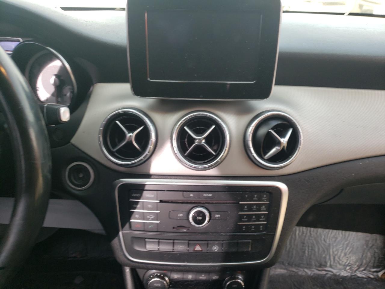 Photo 9 from auction – 2016 MERCEDES-BENZ CLA 250 with VIN WDDSJ4EBXGN324597