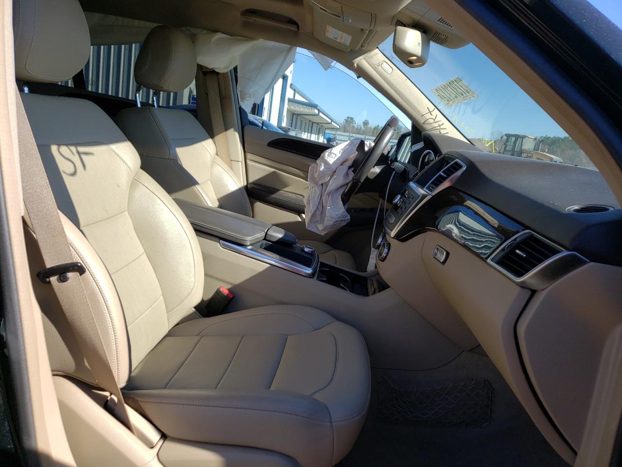Photo 5 from auction – 2015 MERCEDES-BENZ ML 350 with VIN 4JGDA5JB2FA504124