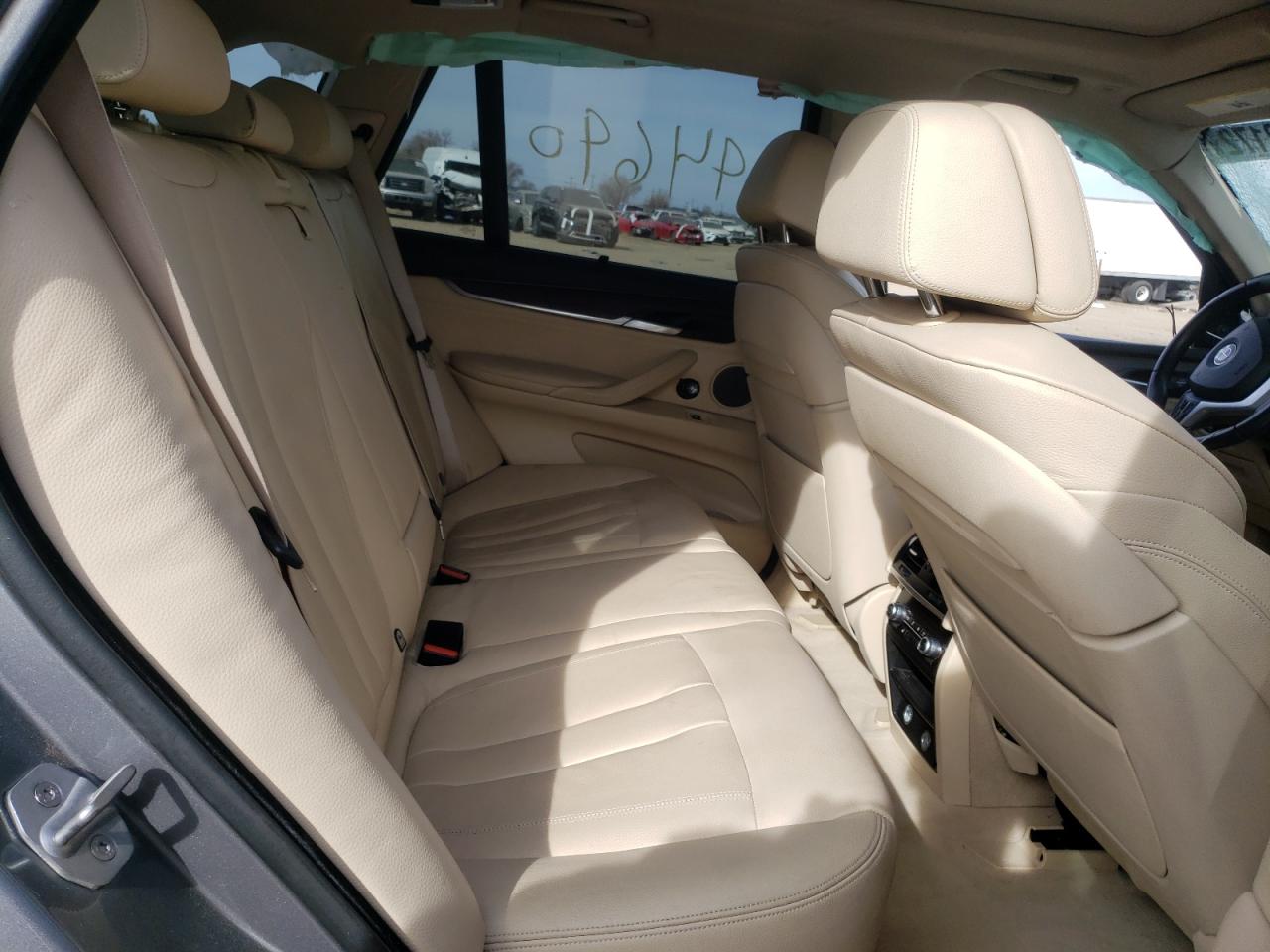 Photo 6 from auction – 2014 BMW X5 XDRIVE3 with VIN 5UXKR0C54E0H26927