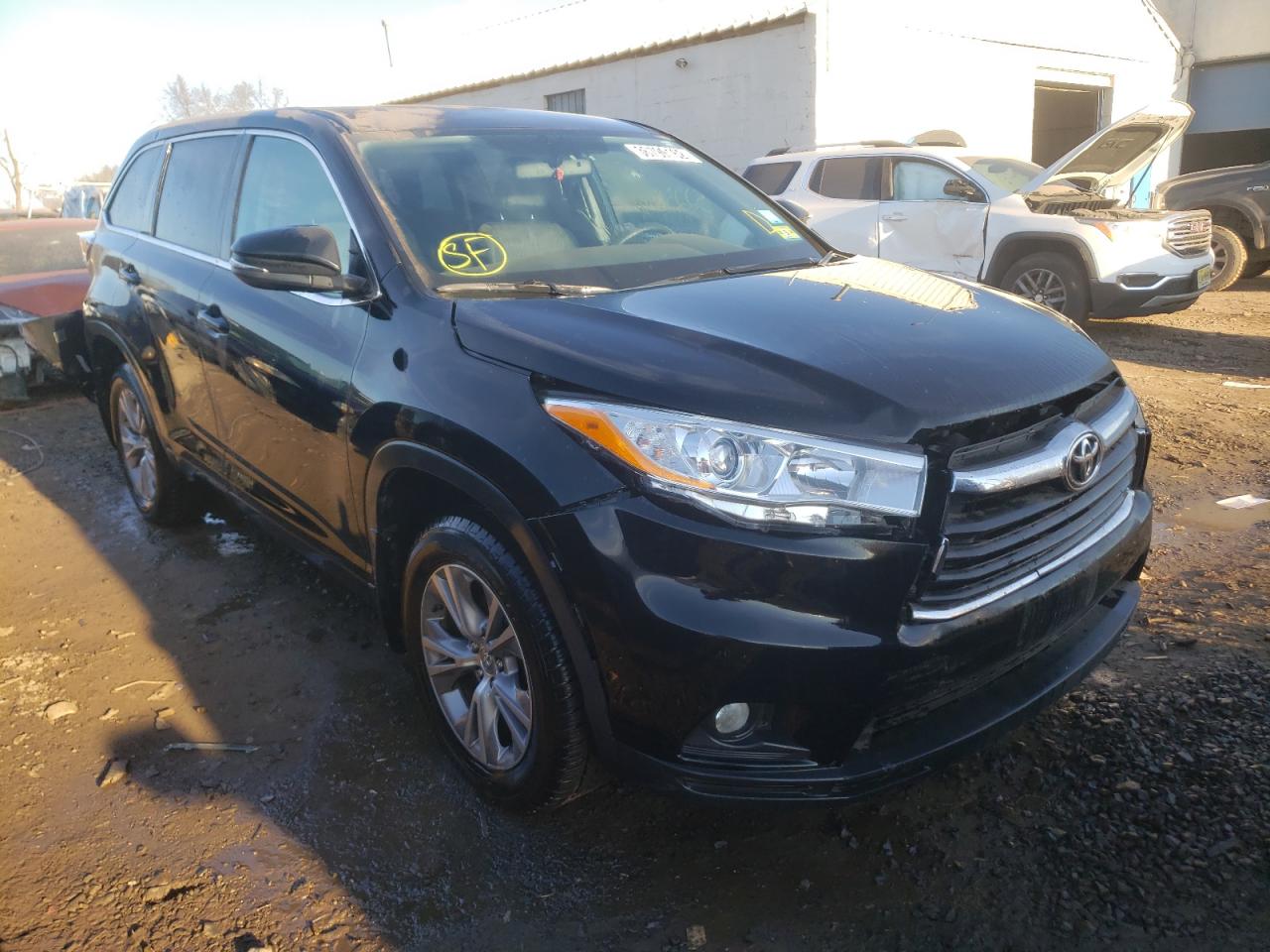 TOYOTA HIGHLANDER 2014 with VIN 5TDBKRFH5ES034119 - Photo from auction