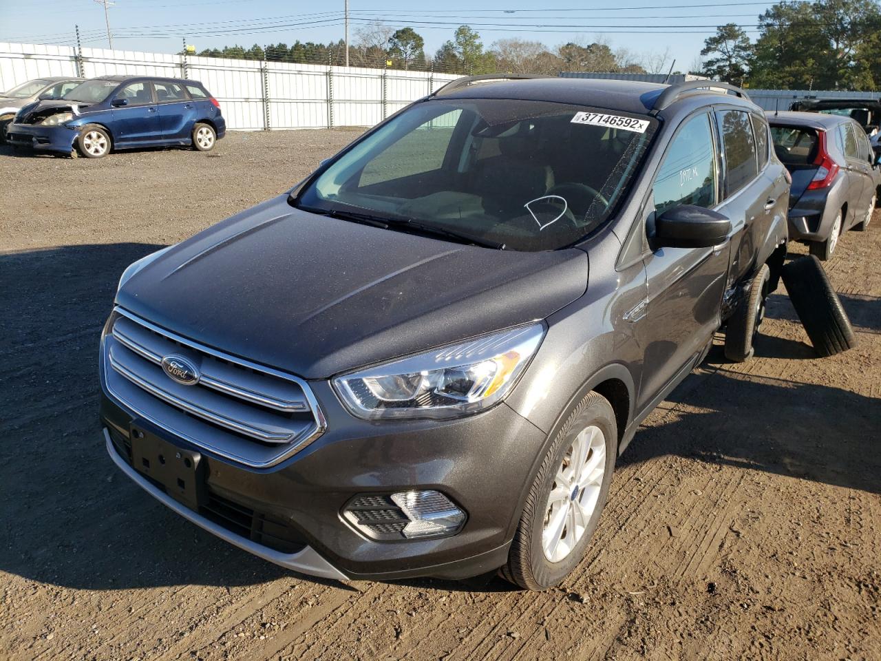 Photo 2 from auction – 2018 FORD ESCAPE SEL with VIN 1FMCU9HD2JUA70120