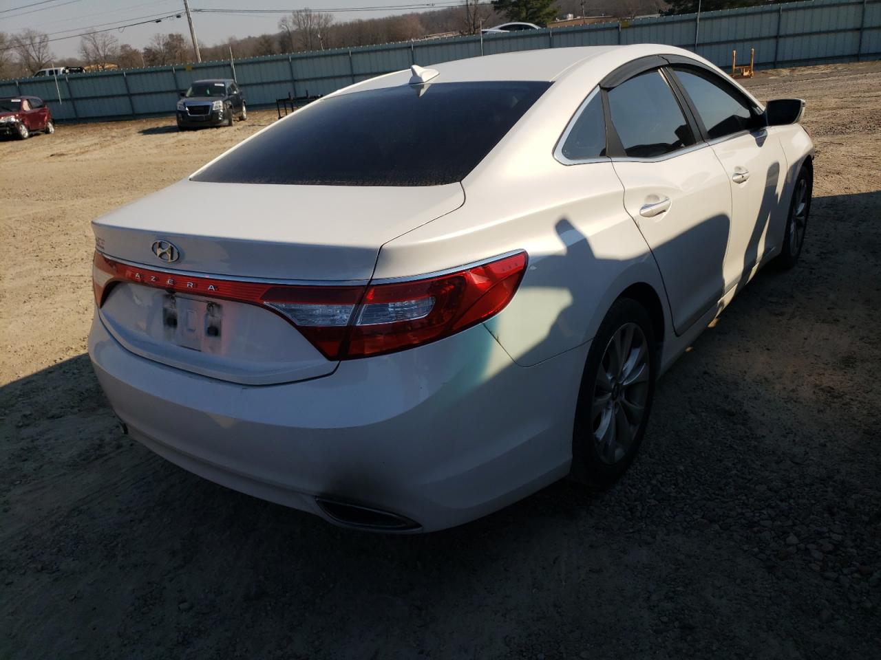 Photo 4 from auction – 2014 HYUNDAI AZERA with VIN KMHFG4JG2EA354320